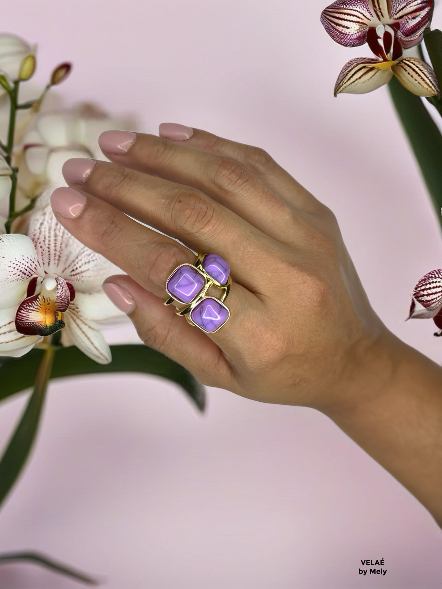 Anillo baño rodio color morado