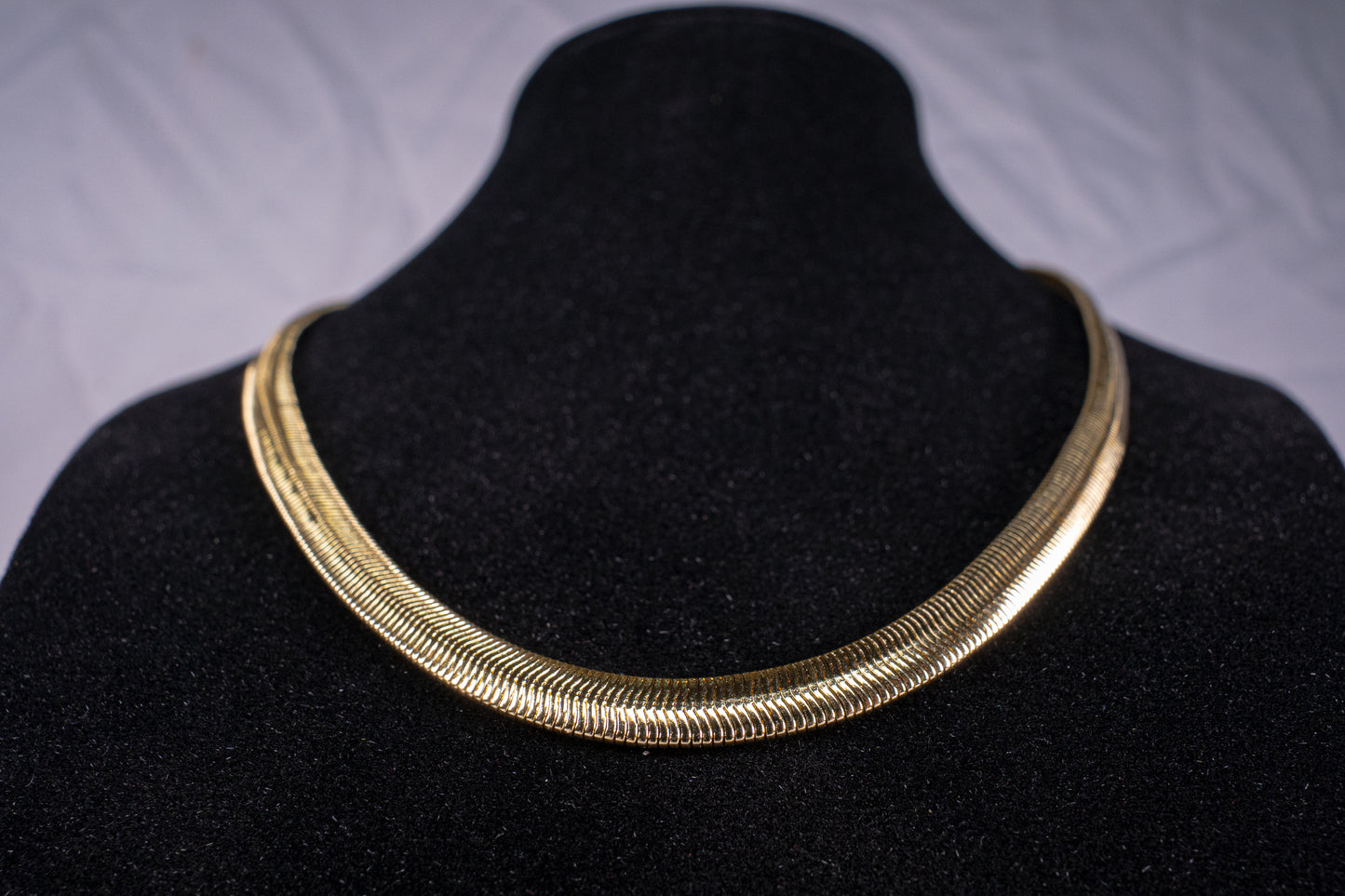 Collar dorado